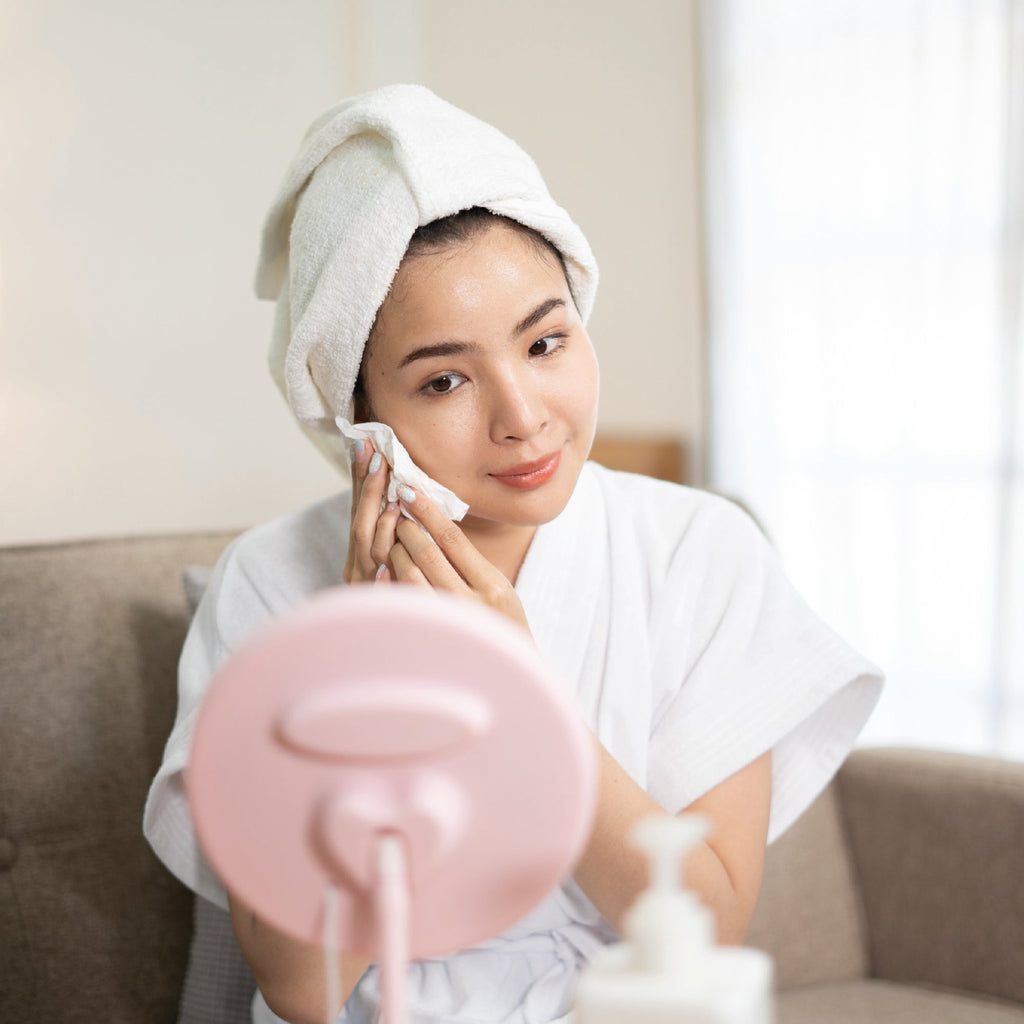 Facial Cleansing Kit-Makeup Removal Wipes y Facial Towels